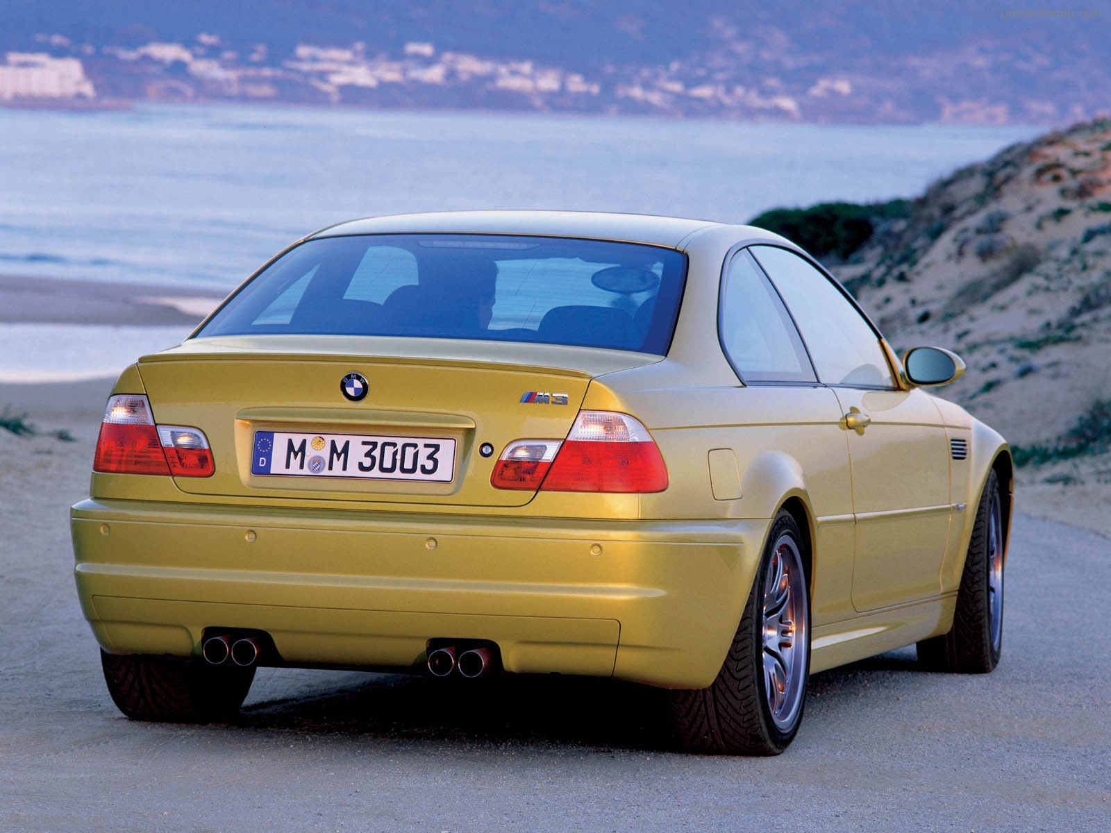 BMW M3 (2001)  BMW-M3-003