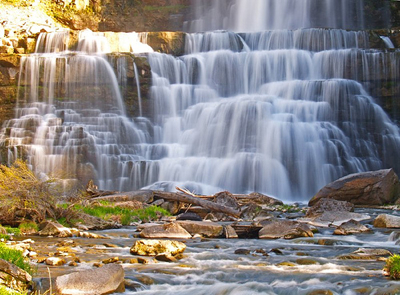 صور شلالات Photographing-waterfalls-1
