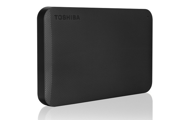 Toshiba Canvio Ready. Με έως 3TB χωρητικότητας και εύκολο plug-and-play σχεδιασμό Canvio_Ready_beauty_02-640x405