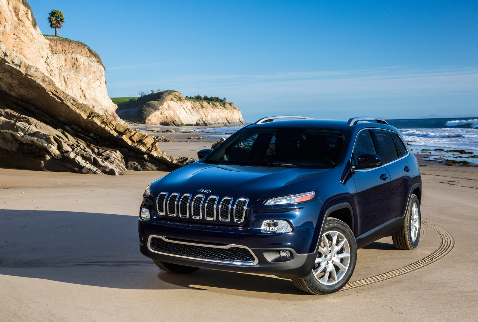 The WTF Thread - Page 16 2014-jeep-cherokee-1