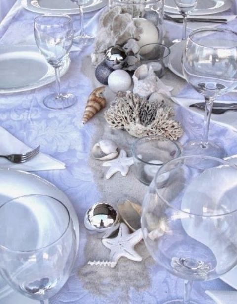 Božić i sve što vas asocira na Božić - Page 29 Beach-christmas-decor-ideas-32