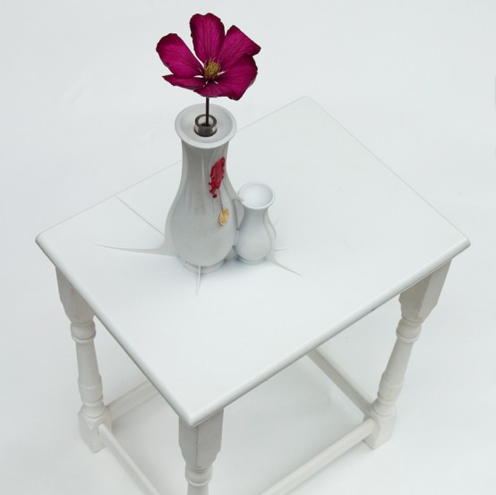 الغريب وغير الألوف فى الديكورات.....ديكورات مفتكسه Coffee-table-with-buit-in-vases-2-554x553