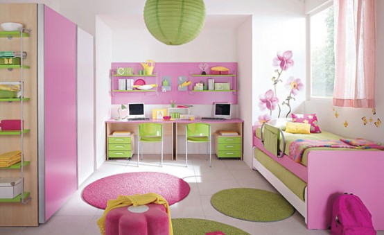  غرف نوم للبنات صور غرف نوم بنات روعه  Colorful-children-room-2-554x339