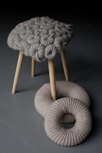 اثاث 2012 عجيب Knitted-kitchen-stools-5