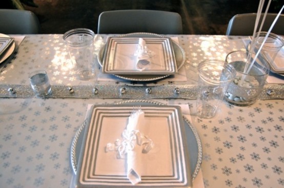 Božić i sve što vas asocira na Božić - Page 25 Original-winter-table-decor-ideas-3-554x367