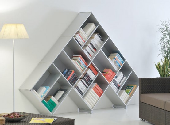 رفوف ومكتبات عصريه Pyramid-bookcase-2-554x408