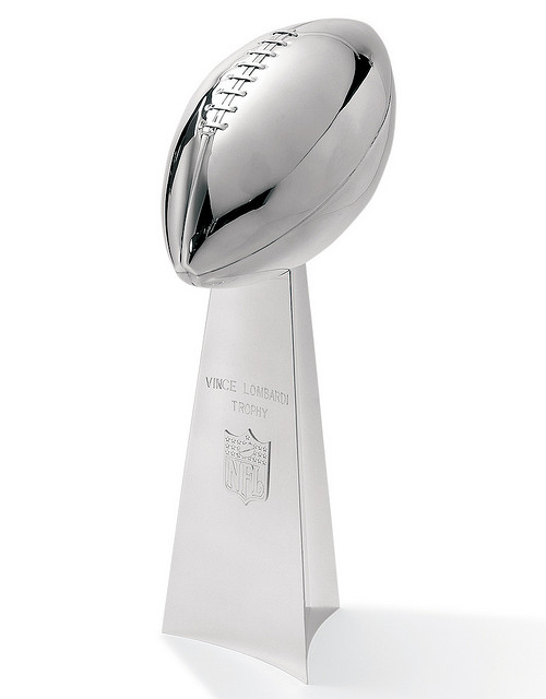 Yahoo 2k14 - Page 5 Super-Bowl-Trophy-Size