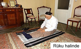 Sandalyede namaz (resimli anlatm) Sandalyede_namaz_2