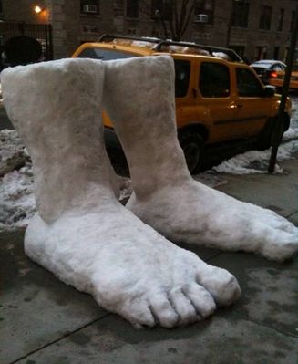 WEATHER WARNING: Two feet of snow expected tonight Normal_2%20feet%20snow