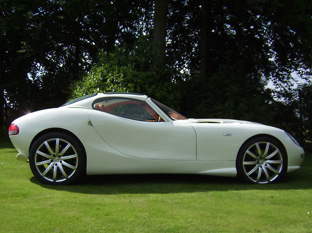 ܕ Trident Iceni 2009  Trident_Iceni_diesel_side