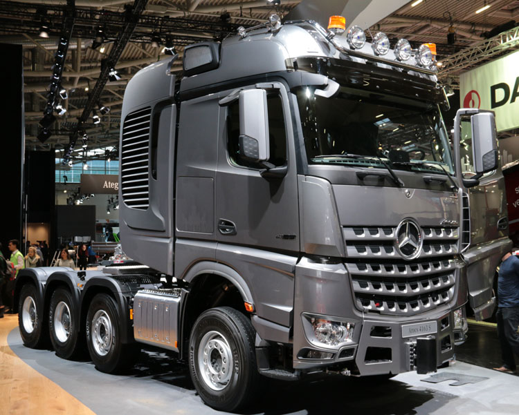 Arocs 4163 SLT Bauma2019lkw09