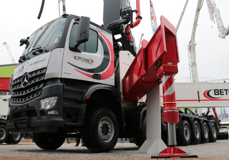 Arocs 4163 SLT Bauma2019lkw11