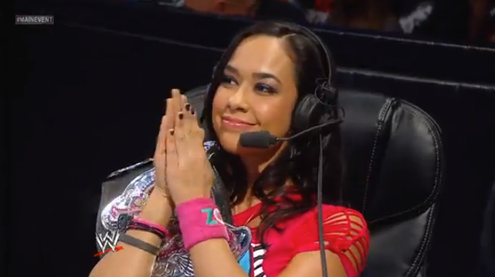 The It Factor Champion (Promo conjunta con AJ Lee) Ajcommentary