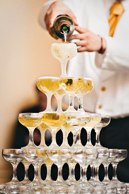 Un petit verre pour les fêtes de fin d'années Fontaine-champagne-mariage