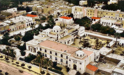 Visiter la reine des Zibans, Biskra Hotel-palace2