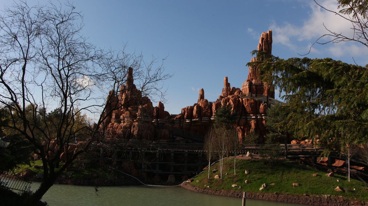 Big Thunder Mountain - Réhabilitation [Frontierland - 2015-2016] - Page 16 IMG_3802