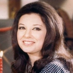 الفنانين  واغانيهم Nagat-elsaghyra_319