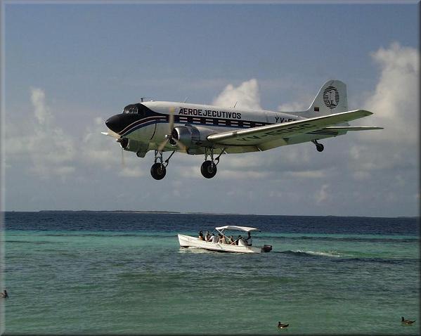 DOUGLAS DC3 Ship