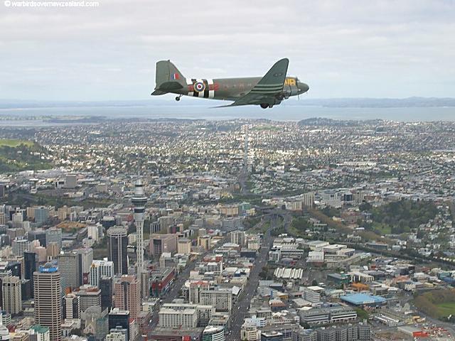 DOUGLAS DC3 Nzair2