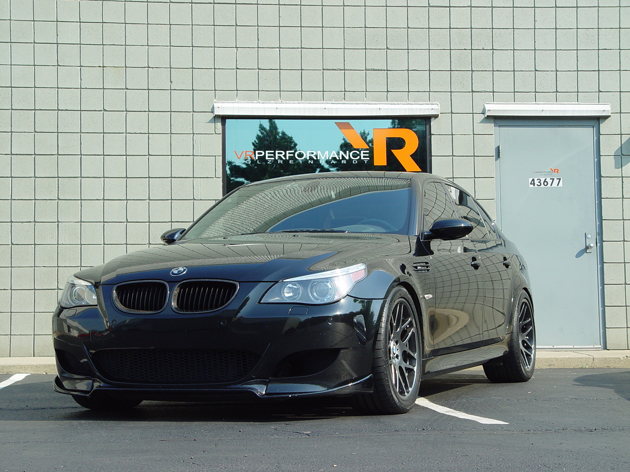 سيارة bmw m5 12396-2006-BMW-M5