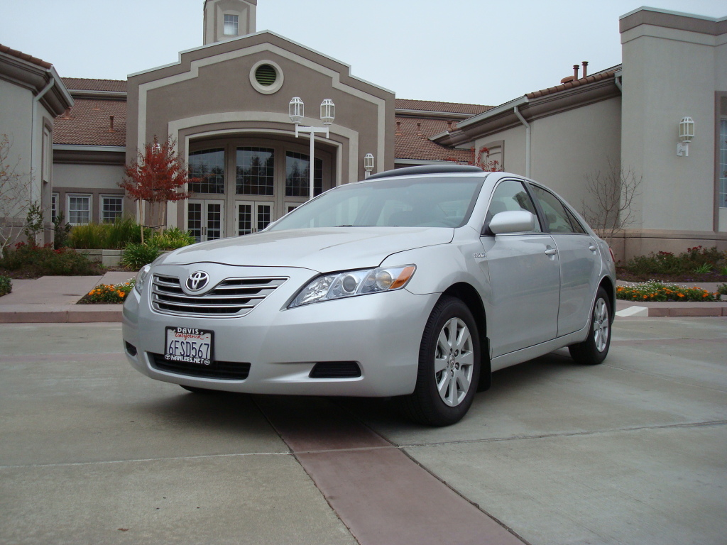    17574-2009-Toyota-Camry-Hybrid