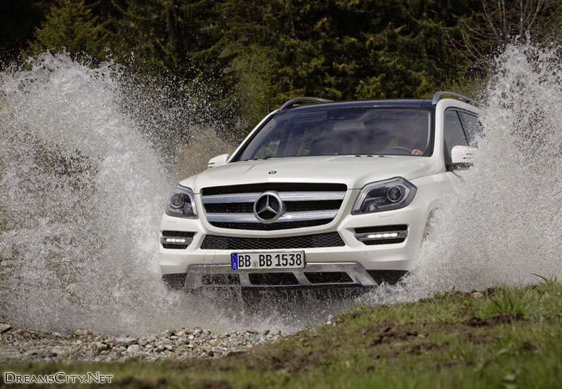 Mercedes Benz 2013 18534dreamscity