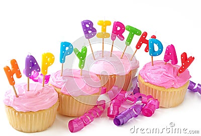 Chúc mừng sinh nhật sis Dương Phương Ngọc Birthday-cupcakes-thumb6449790