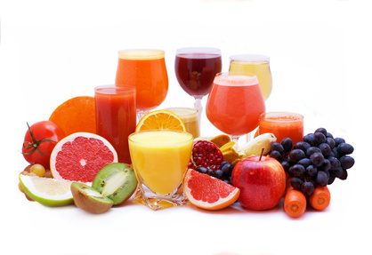 تخيلوا كلنا عايشين فبيت واحد - صفحة 13 Fruit-Veg-Juice