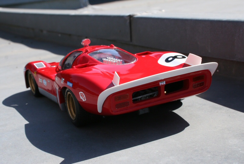 [FUJIMI] FERRARI 512S longue voiture usine N°8 Le MANS 70 Réf 12385 512S%20long%20076