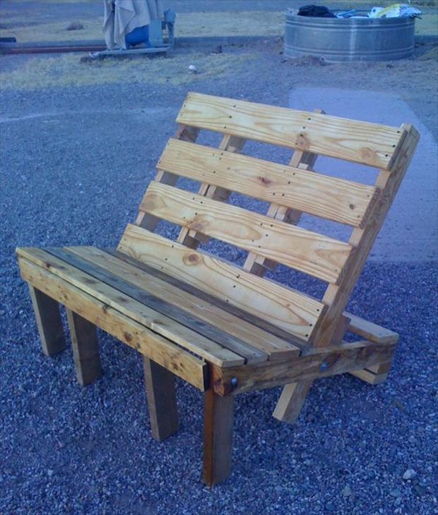 Amazing Uses For Old Pallets Palletchair1