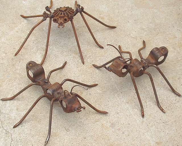    Fer Forge:    Ants-spider