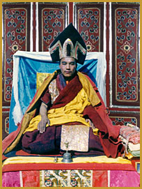 BOUDDHISME TIBETAIN ISTOIRE Khenpo-graduation-sm