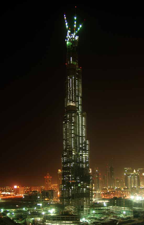 அழகிய துபாய். Burj_dubai_emaar_properties_cb210707_2