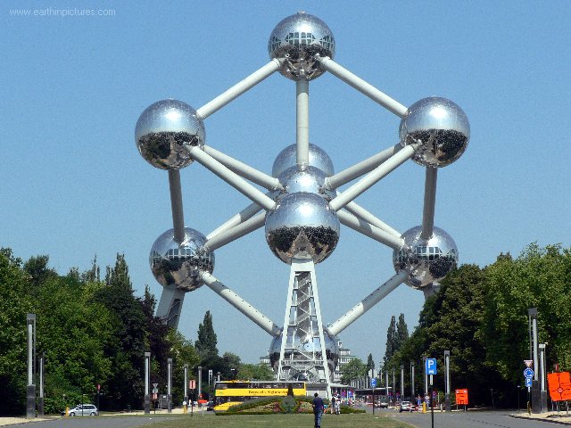 Belgique - Tourisme au plat pays Atomium