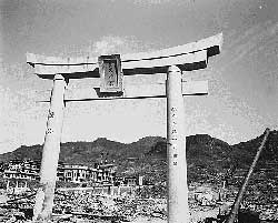 Hiroshima e Nagasaki: O maior genocídio da História 050805_hiroshima07