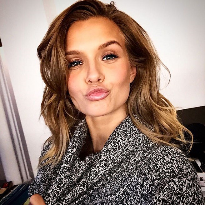 photos joséphine Josephine-Skriver-Instagirl-Instagram-Sexy-Jolie-Canon-Fille-Femme-Blonde-Mannequin-Copenhagen-Copenhage-Danemark-Danoise-Bikini-effronte-10