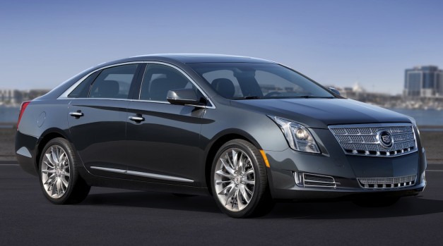 شركة كآديلاك تكشف تفاصيل xts 2013 .. 2013cadillacxts-06-627x349