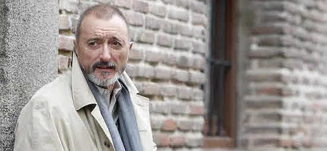 Arturo Pérez-Reverte paga más de 200.000 euros por el plagio de un guión Perez-reverte-plagio--647x300