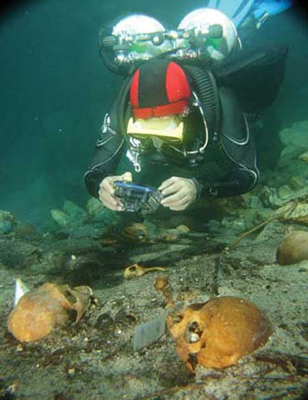 Hallan cementerio de cuerpos con cráneos alargados Cenote