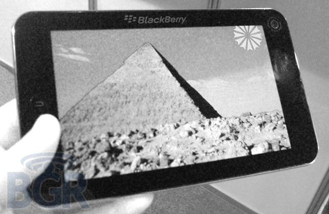 دراسة !! البلاك بيري قادر على دفعك للجنون‏  BlackBerry-tablet