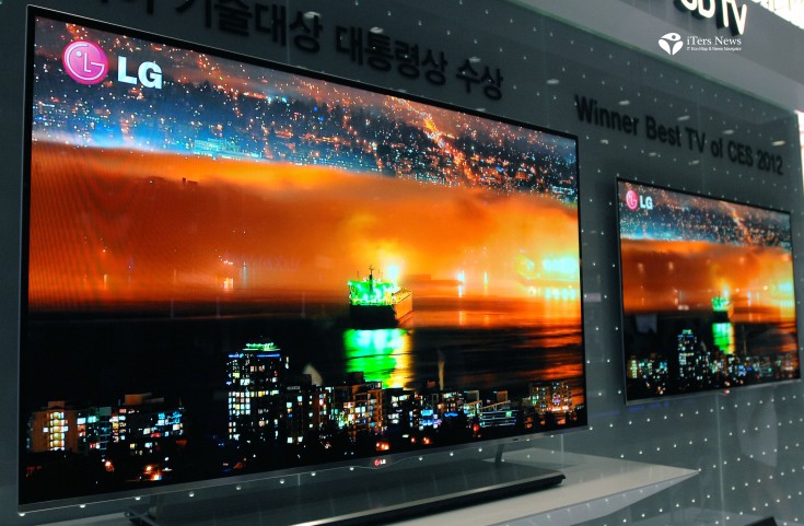 تقنية جديدة في عالم الشاشات 4k IT-Show-Seoul_120516_0080_1-735x481