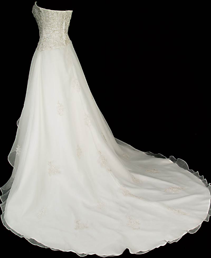 كتالوج فساتين العروس Gown-7642-Back-Full