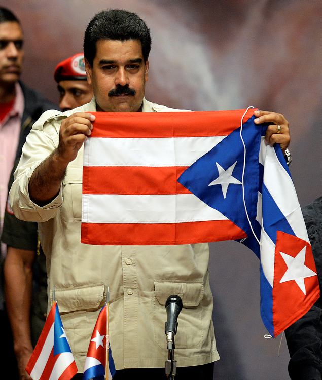 Noticias y  Generalidades - Página 20 Maduro_banderas_2