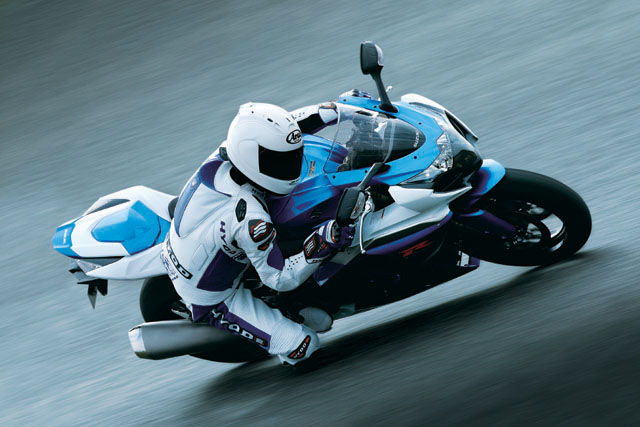 EXPO GSX-R 1000 K9 TOULON le 3, 4 et 5 OCTOBRE Suzuki-gsxr-1000-k9-6