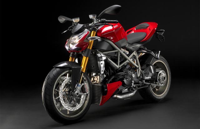 NEWS, BREVES, RUMEURS - Page 2 Ducati-streetfighter-rouge