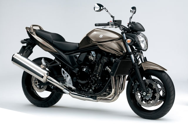 Nouveautés 2010 Suzuki-bandit-1250-abs-2010-34-avant