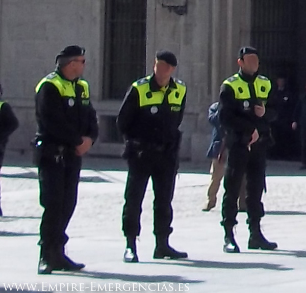 La policía detiene a Pablo Iglesias  Pmm030