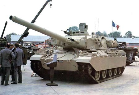 (موسوعة دبابات القتال في القرن الحادي والعشرين- شهر الوحوش الحديدية الموضوع الأول) Amx32_3