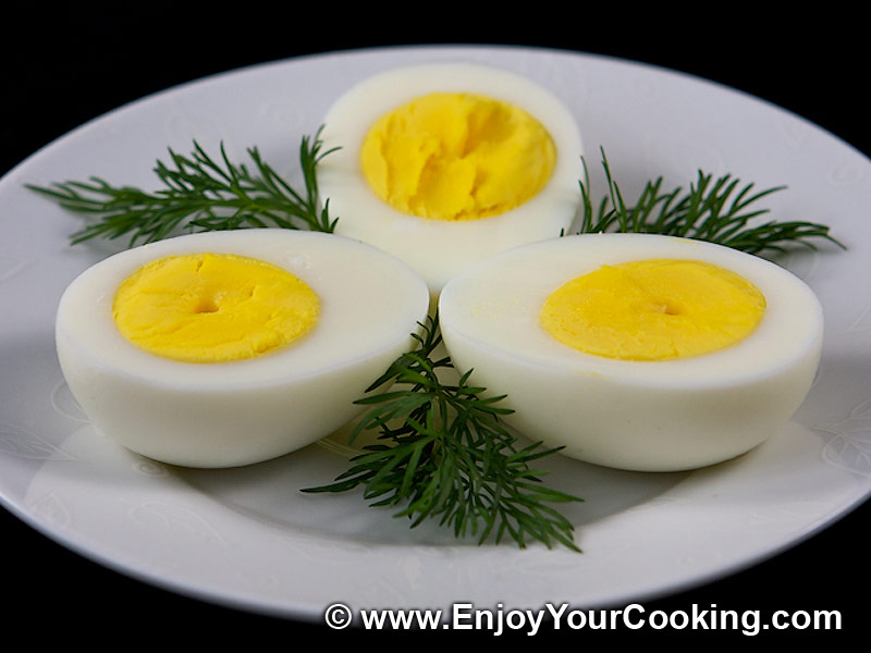 من ملذات البيض Hard-boiled-eggs