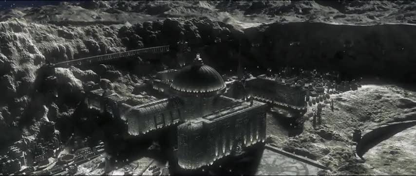 Secret nazi moon base? Ironsky2